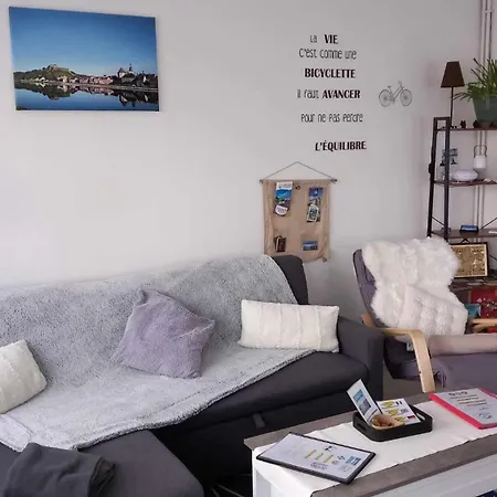 Le Bellevue Живе