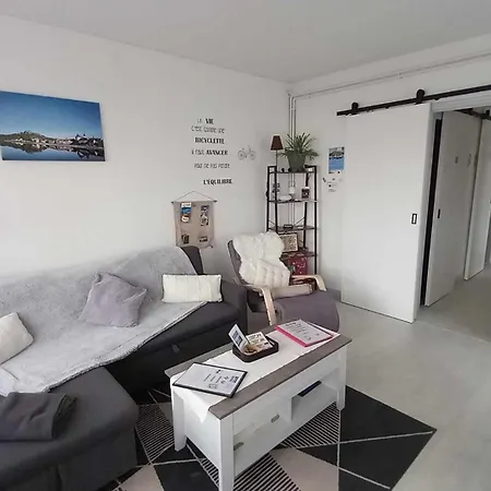 Le Bellevue * Живе